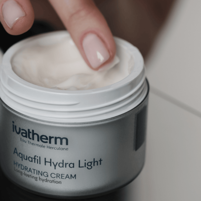 Aquafil Hydra Light <br> Hydrating cream - Image 3