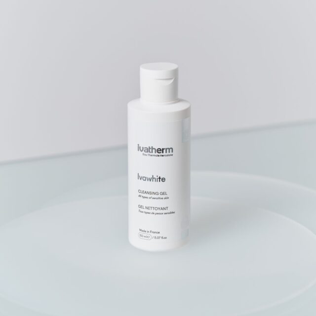 Ivawhite CLEANSING GEL - Image 2
