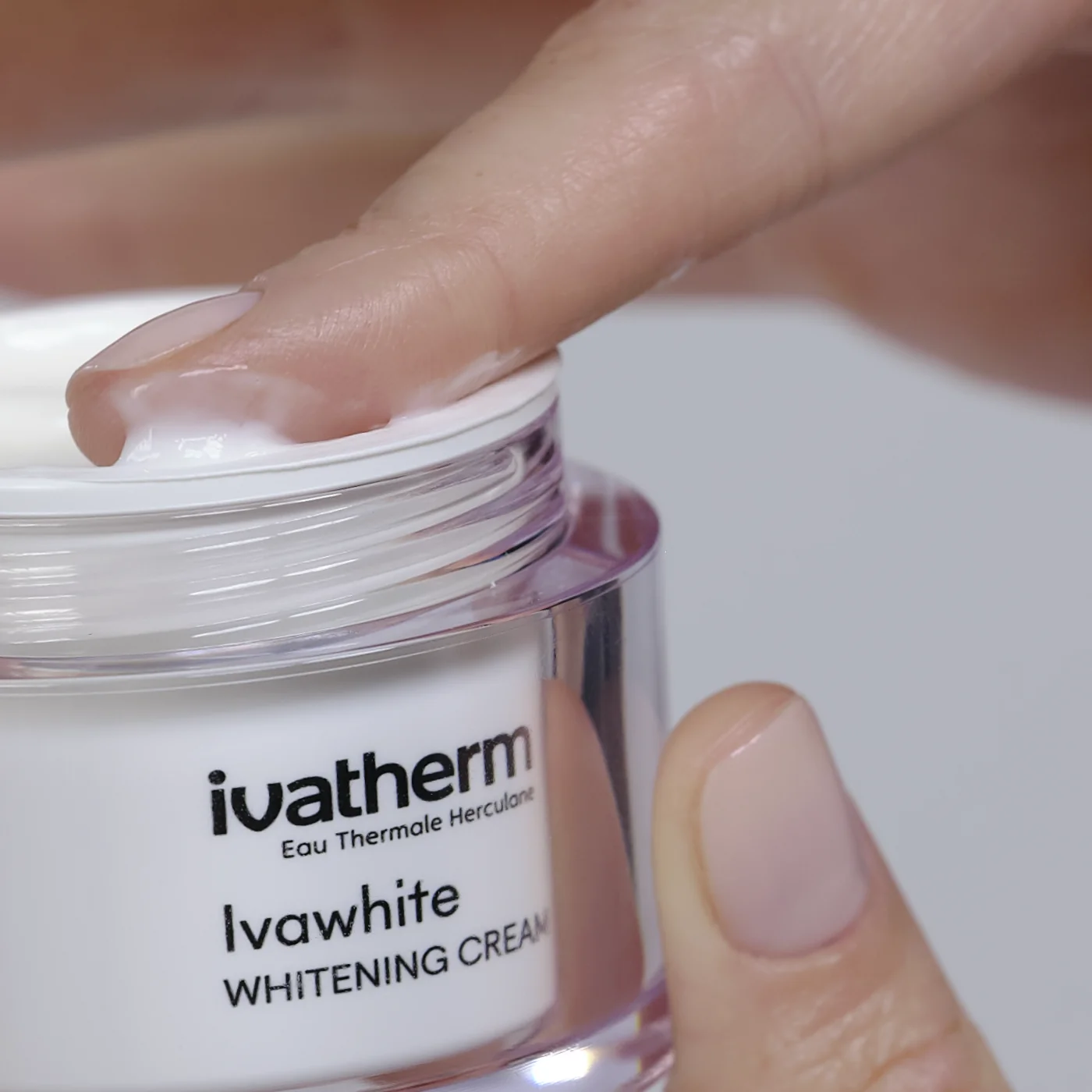 Ivawhite <br> WHITENING CREAM - Image 2