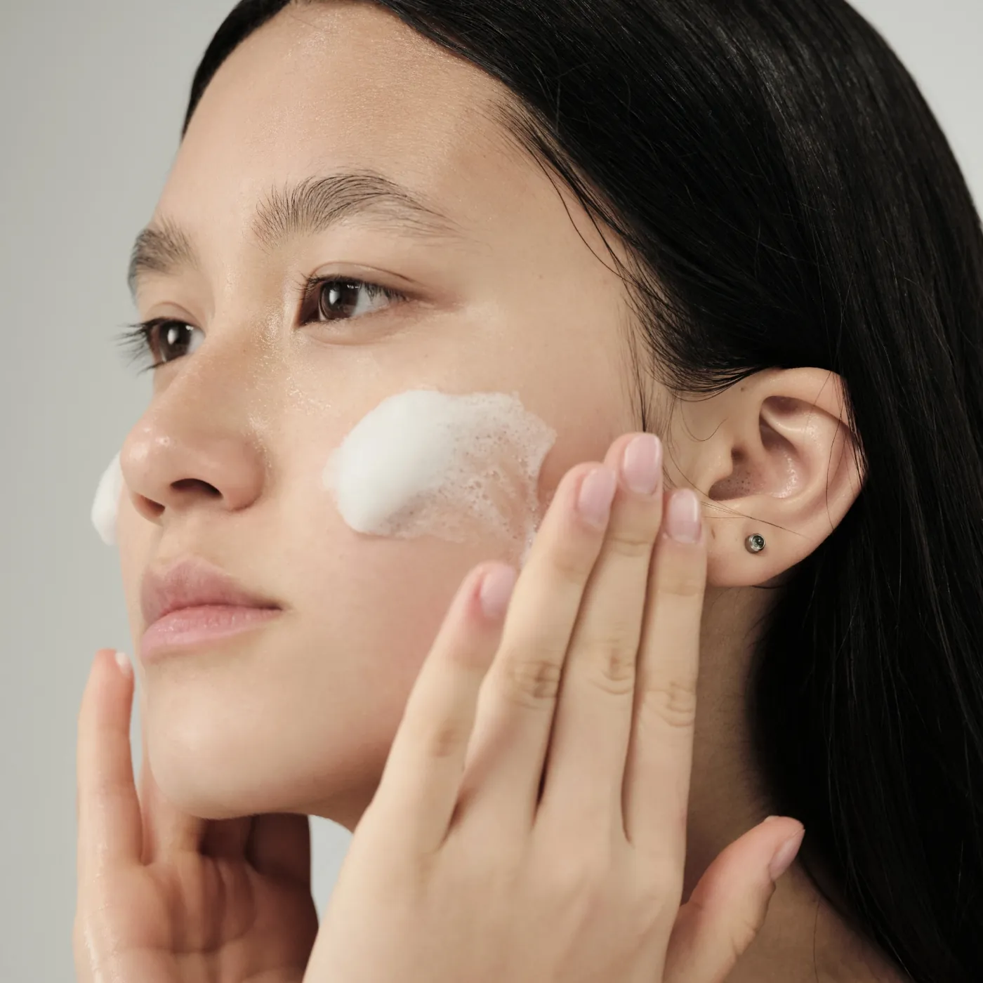 Aquafil Hydra <br> Cleansing Foam - Image 4