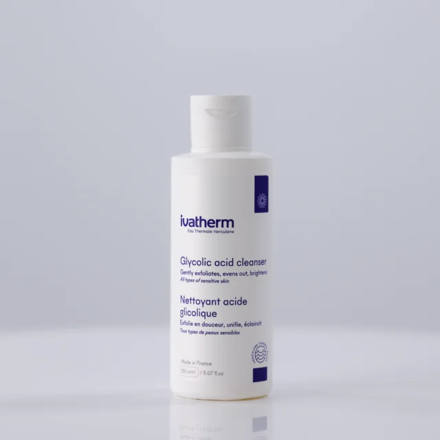 Glycolic Acid 3% Cleansing Gel - Image 2