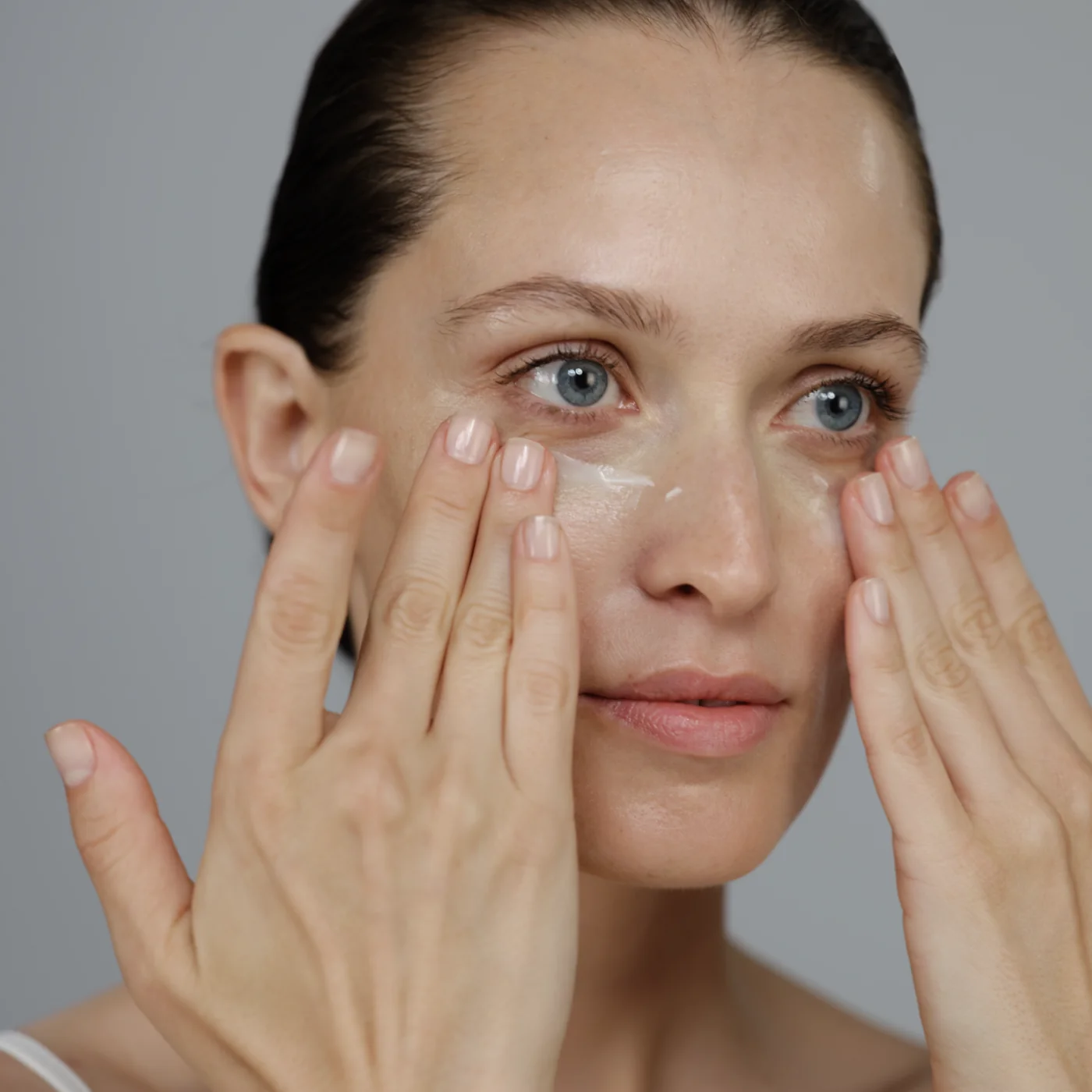 ivaRG <br> REGENERATIVE EYE CREAM - Image 4