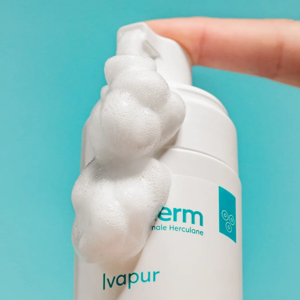 Ivapur <br> Cleansing Foam with salicylic acid 2% - Image 2